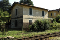 Il vecchio casello di Besana ormai in stato di abbandono 12/08/2007
